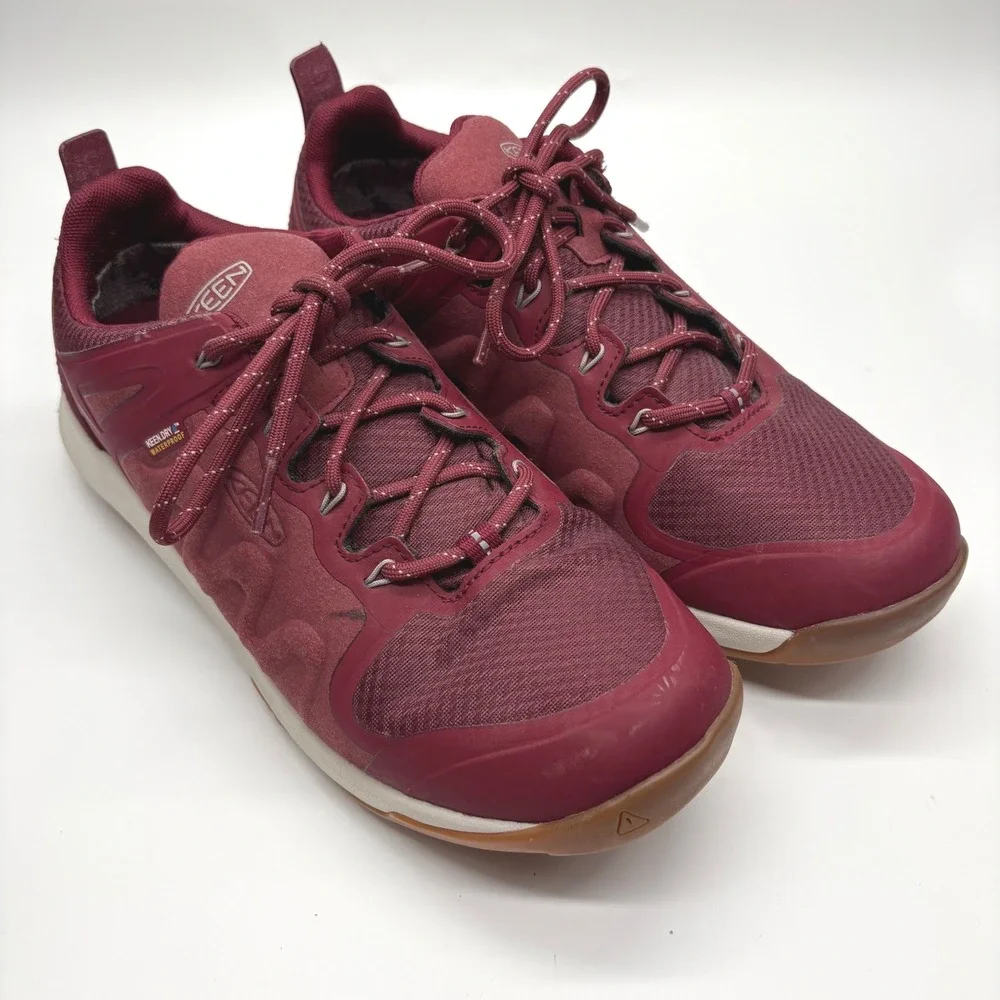 KEEN Explore Waterproof Hiking Shoes Womens 9 Burgundy Red 1021664